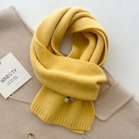 D2A60019-18 Luxurious 100% Wool Scarf for Women and Men - Soft, Warm, and Stylish