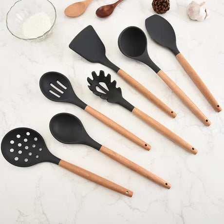 Red And Brown 12-Piece Silicone Kitchen Utensil Set - Non-Stick Food-Grade Silicone Cooking Tools with Wooden Handles and Holder