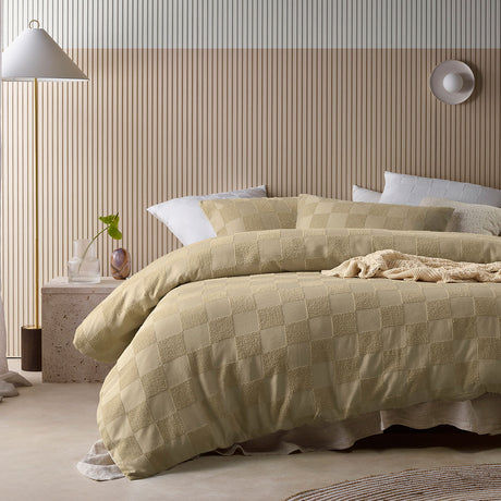 Accessorize Tipo Safari Chenille Quilt Cover Set Double