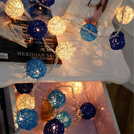 1 Set of Blue n White 5cm Rattan Cane 20 Ball Battery Powered 3m String Lights Christmas Gift Home Wedding Party Bedroom Decoration Table Centrepiece