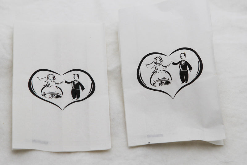 200 Pack Wedding Cake Bags Greaseproof Wax Paper Slice Take Home Favour Bride Groom in Heart