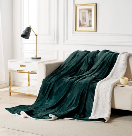 2-in-1 Teddy Sherpa Quilt Cover Set (Emerald Green, Super King)