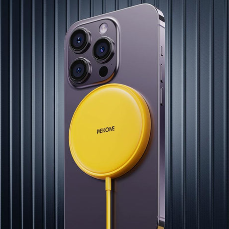 15W Magnetic Wireless Charger Yellow