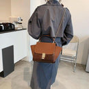 Versatile Vintage Wing Crossbody Bag With Frosted Finish And Chain - Khaki