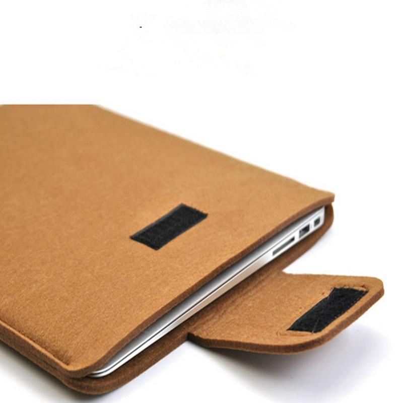 15 Inch Vertical Felt Laptop / Tablet Sleeve Bag - Khaki