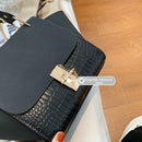 Versatile Vintage Wing Crossbody Bag With Frosted Finish And Chain - Black