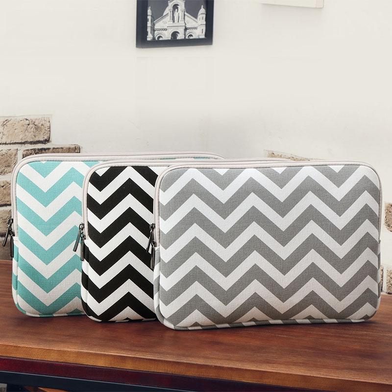 15 Wavy Pattern Notebook Liner Bag - Sleek Design - Light Green