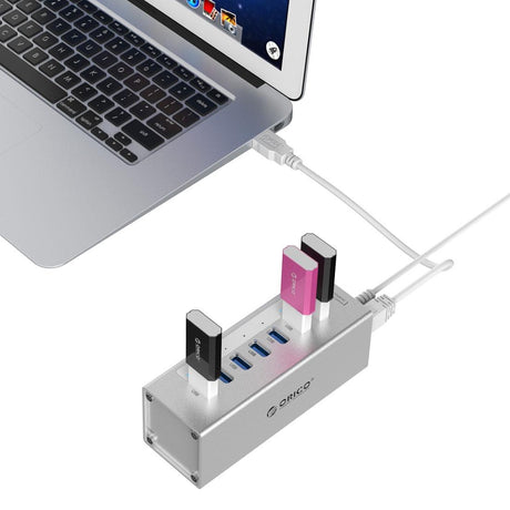 7-Port Aluminum Usb 3.0 Hub For Laptops - Silver