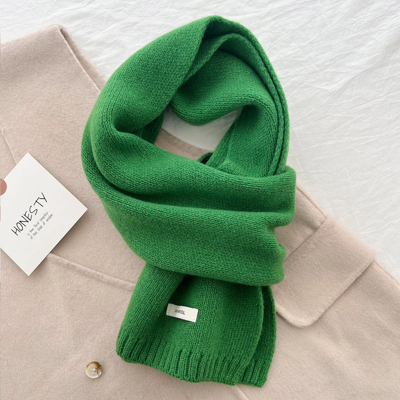 D2A60019-5 Luxurious 100% Wool Scarf for Women and Men - Soft, Warm, and Stylish