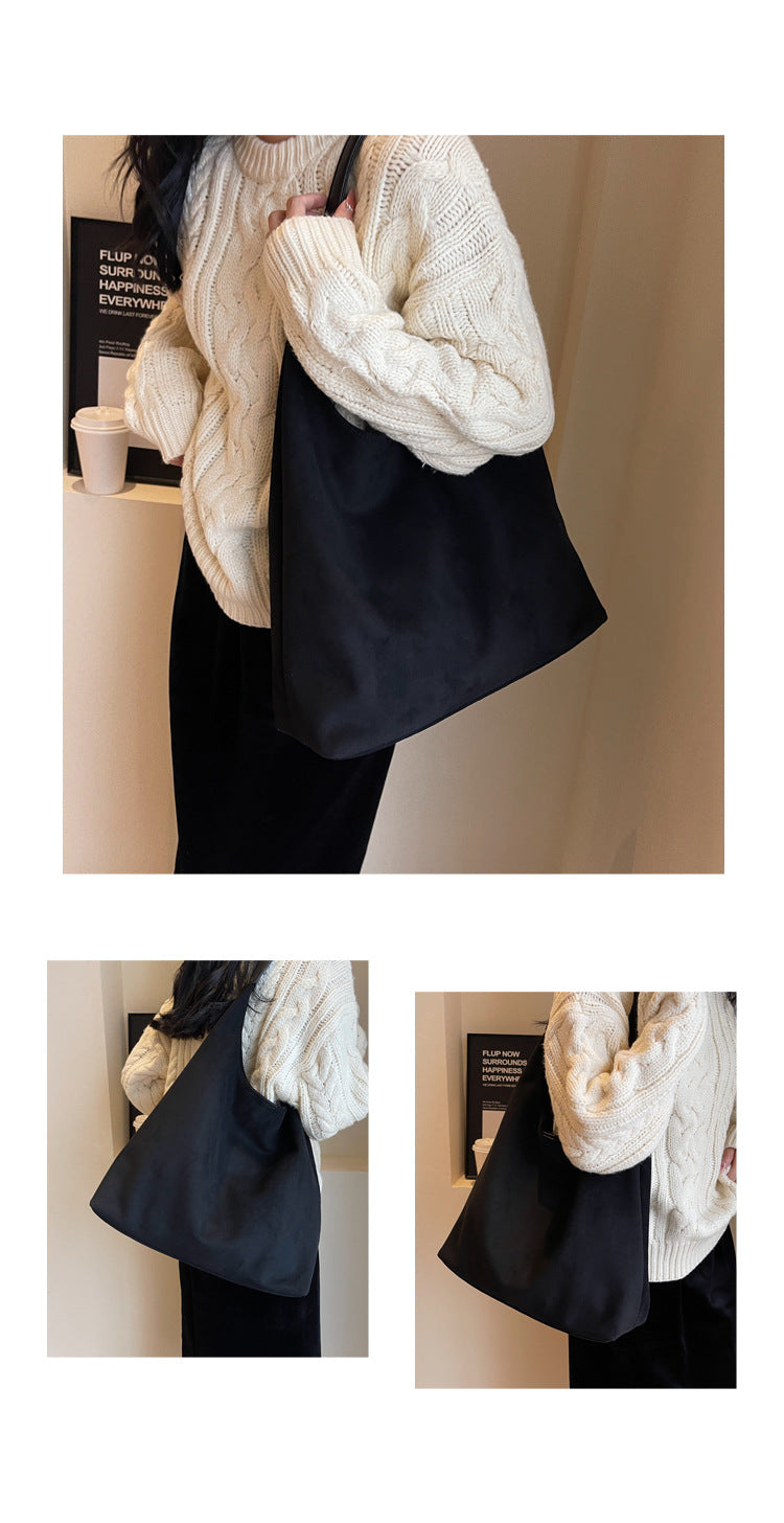 Black Women's Vintage Bucket Bag - Fashionable Shoulder Bag