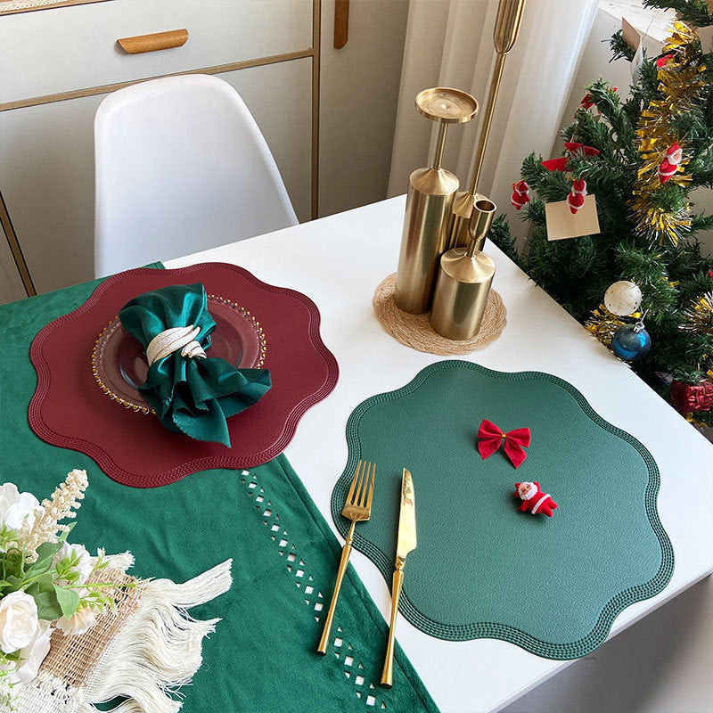 Green Nordic Style Faux Leather Placemats Set of 4 - Heat-Resistant Waterproof Table Mats 38x38cm(cutlery not included)