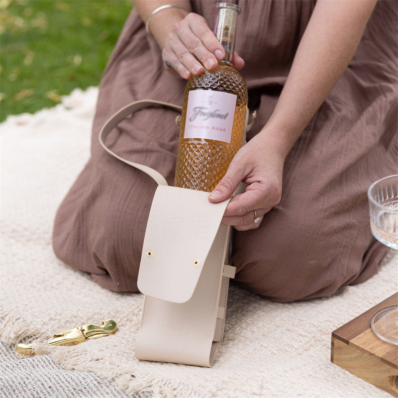 Beige Leather-Look Single Wine Bottle Carrier Bag with Handle and Side Pocket for Opener(Red wine and bottle opener are props for shooting and are not included)