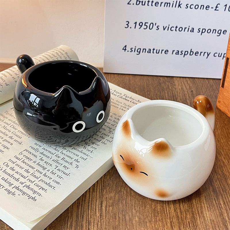 Black Adorable Ceramic Cat Mug - Cute Creative Coffee Cup with Tail Handle (210ml)