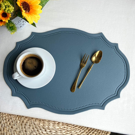 4 pcs Retro Faux Leather Placemat - Waterproof & Oil-Proof Dining Table Mat (Light blue)
