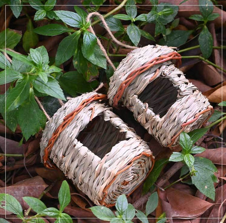 3-Piece Handcrafted Natural Grass Bird Nest - Eco-Friendly Pet Garden Decor(13*8cm)