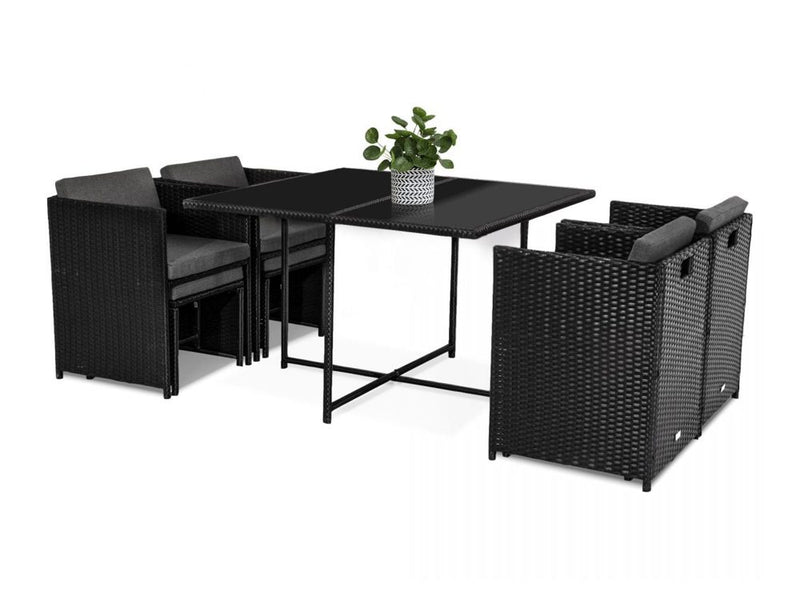 Horrocks 8 Seater Outdoor Dining Set – Black