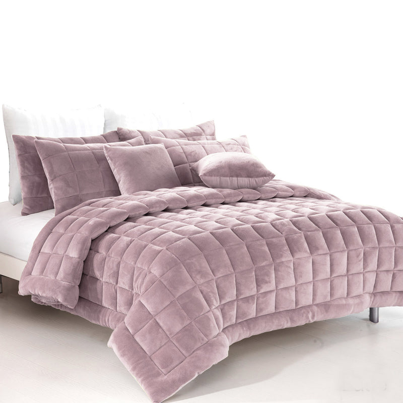 Alastairs Augusta Faux Mink Quilt / Comforter Set Blush Single