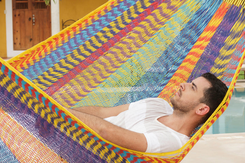 Queen Size Outdoor Cotton Hammock in Confeti